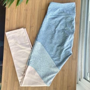 Outdoor Voices 7/8 Springs Legging